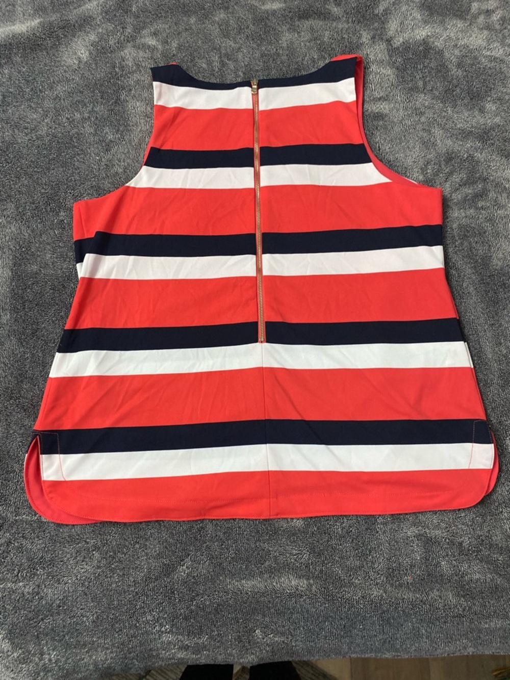 Ann Taylor Petite Nautical Striped Sleeveless Shell Top Size LP Preppy‎ Workwear - Picture 7 of 8